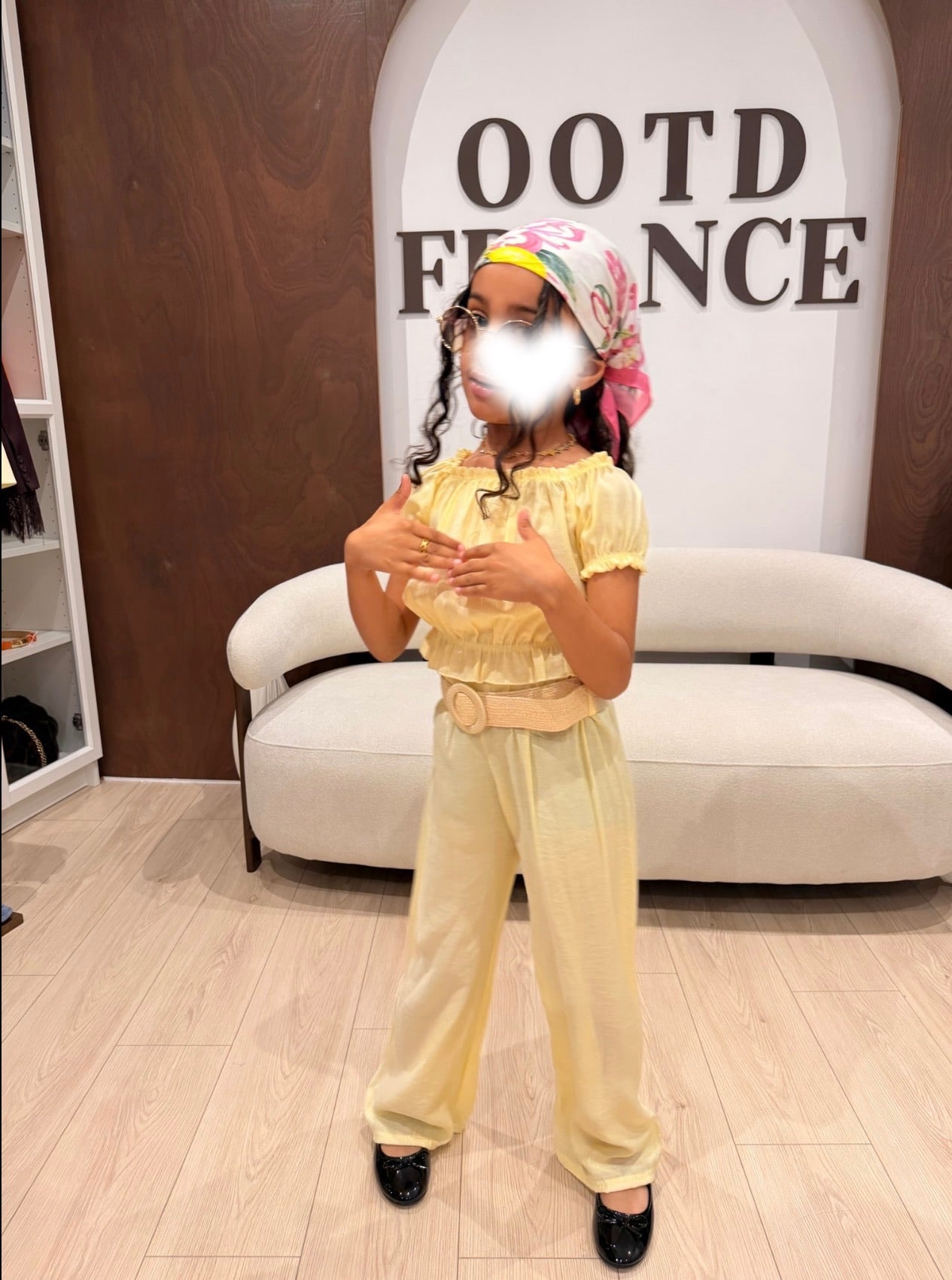 Ensemble  Ava